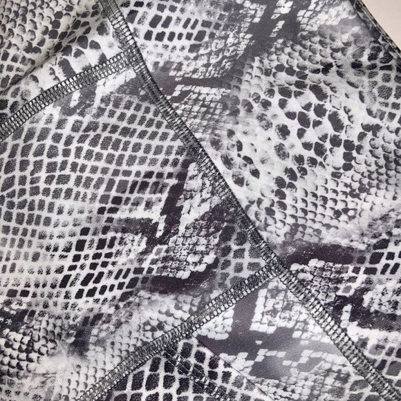 Bebe Sport 2PC Bundle - Picture 9 of 10